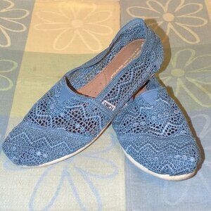 Size 6.5 Toms Alpargata  Moroccan Crochet Slip-In Blue Flats Shoes